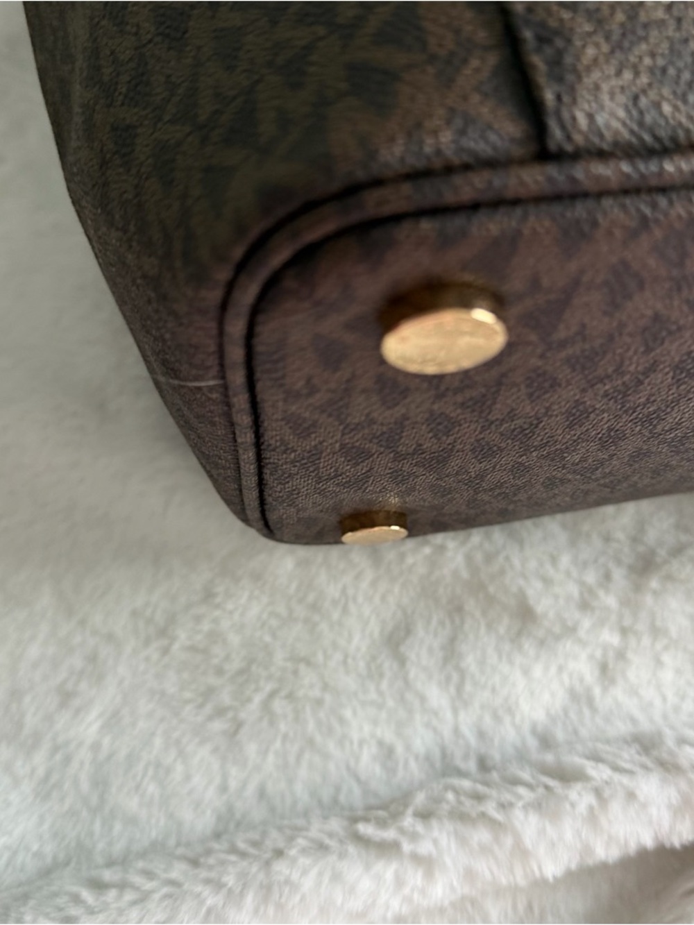 Michael Kors Jet Set Travel Tote – Brown MK Monogram | Gold Hardware - Picture 5 of 10